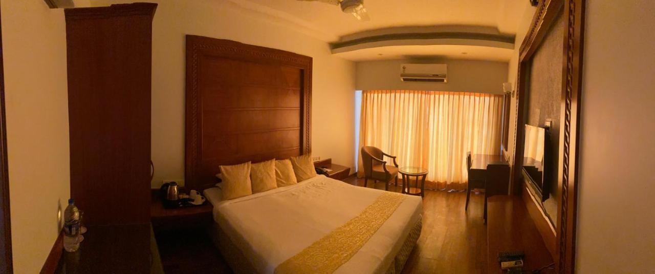 Hotel Kohinoor Park Bombay